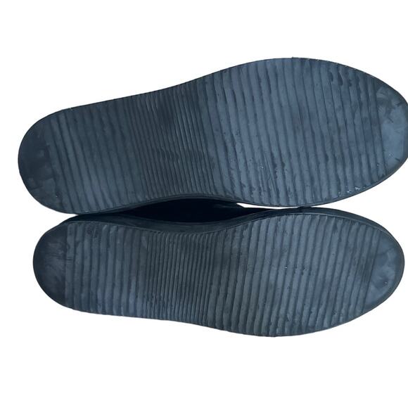 Axel Arigato - Clean 90 Zip Suede Sneakers in Black - Picture 7 of 7